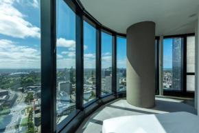 City Views Retreat 31st Floor 2BR near CBD!